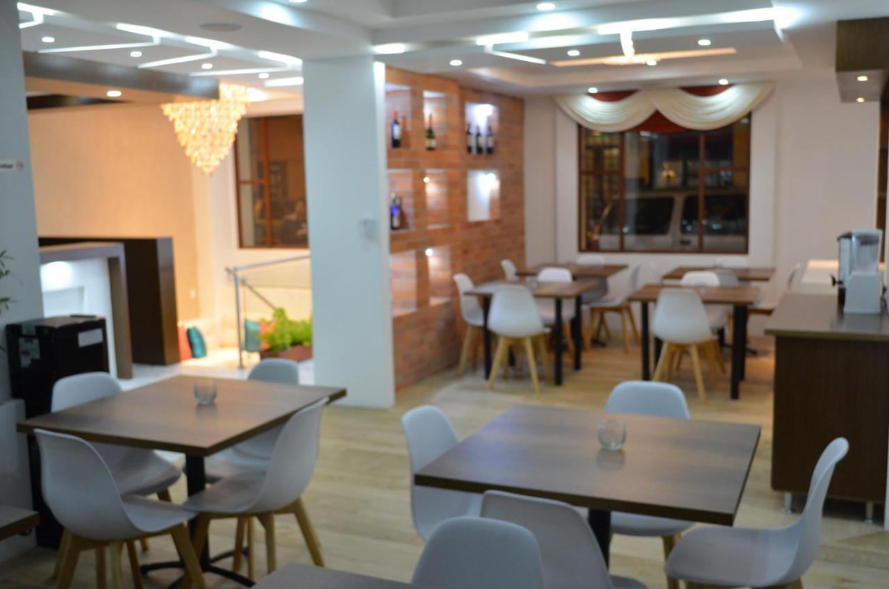 Hotel Gran Mariscal קיטו מראה חיצוני תמונה
