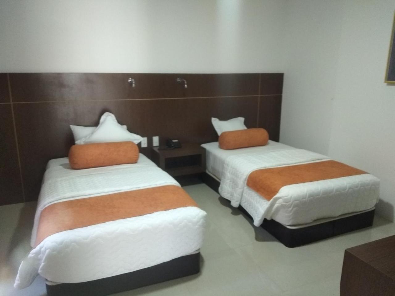 Hotel Gran Mariscal קיטו מראה חיצוני תמונה